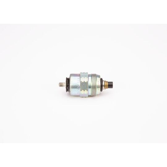 F 002 D20 501 - Solenoid 