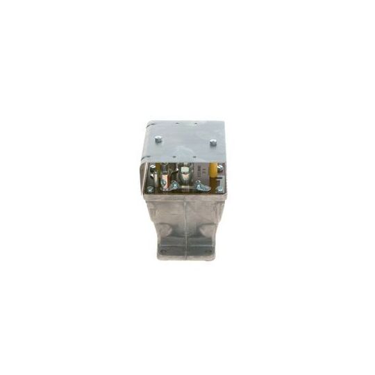 0 333 300 003 - Battery Relay 