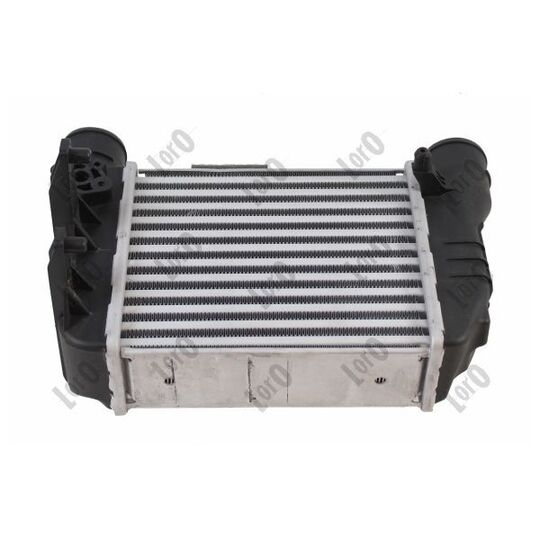 003-018-0005 - Intercooler, charger 