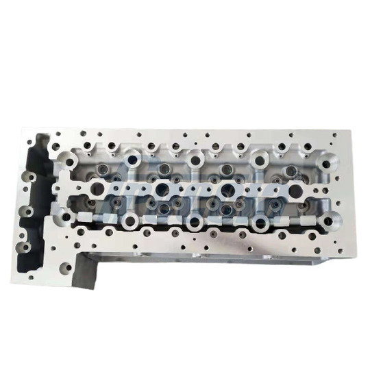 CH17-1031 - Cylinder Head 