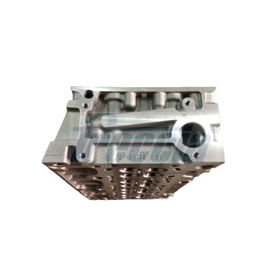 CH17-1029 - Cylinder Head 