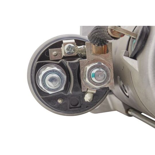 8EA 012 586-611 - Startmotor 