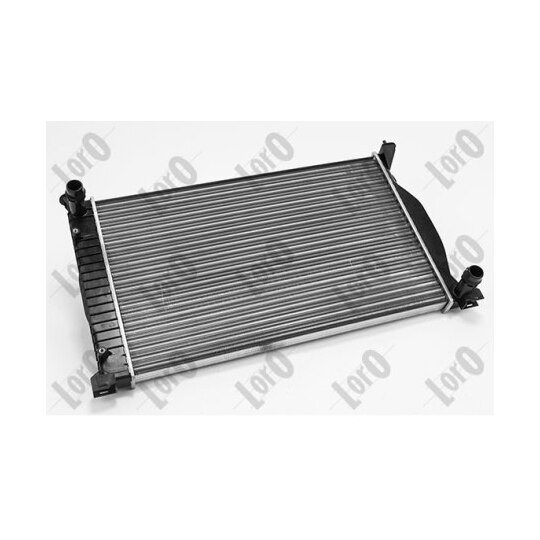 003-017-0014 - Radiator, engine cooling 