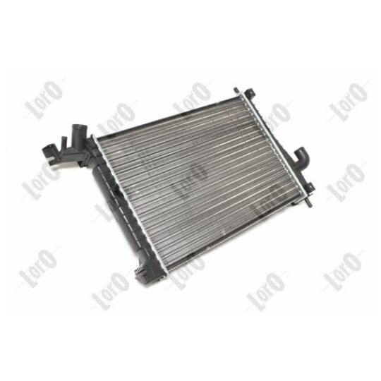 037-017-0105 - Radiator, engine cooling 