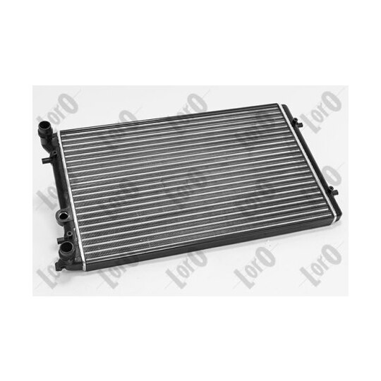 053-017-0015 - Radiator, engine cooling 