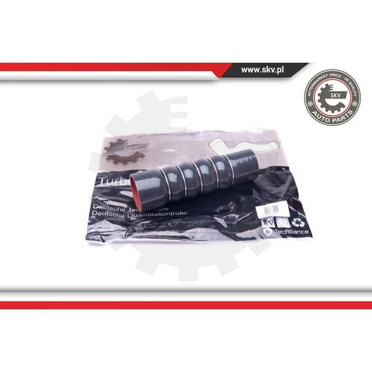 24SKV757 - Charger Air Hose 