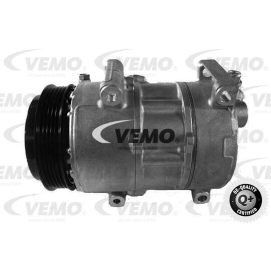 V30-15-0021 - Compressor, air conditioning 