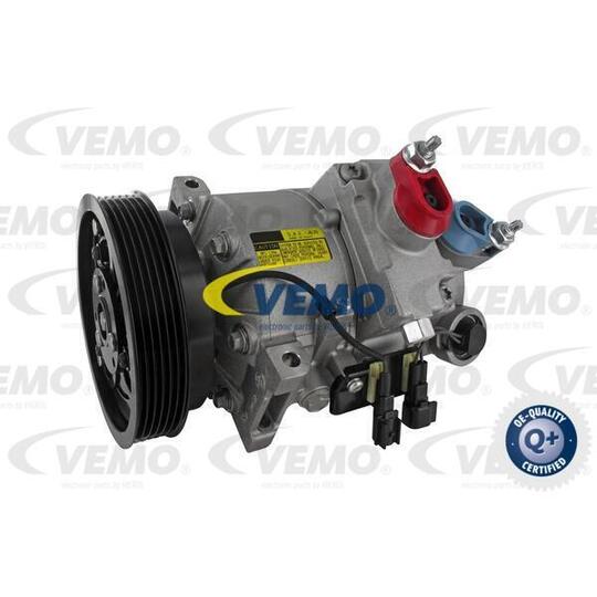 V95-15-0007 - Kompressor, klimatanläggning 