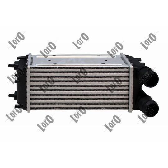 017-018-0018 - Intercooler, charger 