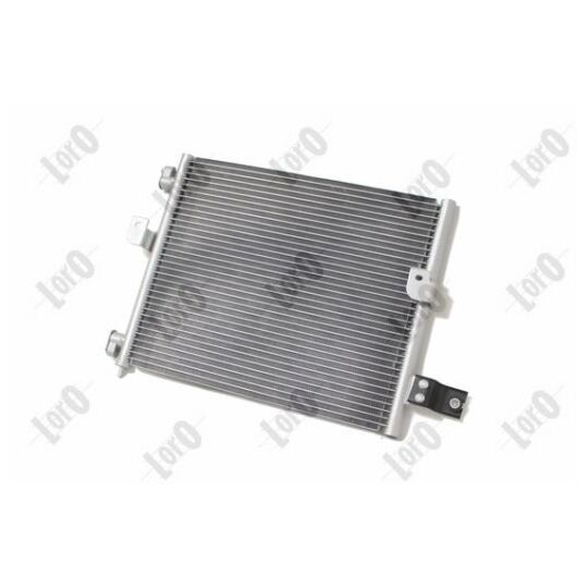 019-016-0001 - Condenser, air conditioning 