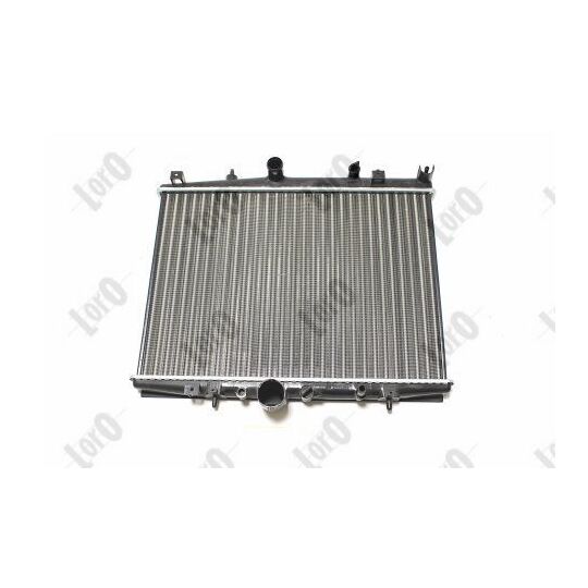 038-017-0032 - Radiator, engine cooling 