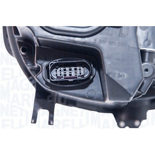 711451000173 - Headlight 