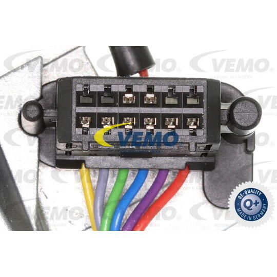 V15-80-0013 - Steering Lock 