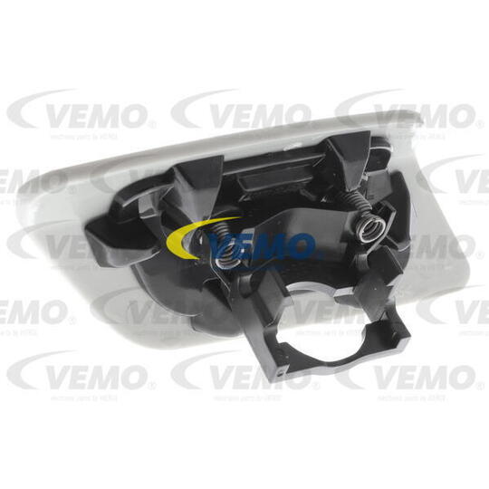 V20-08-0463 - Cover, bumper 