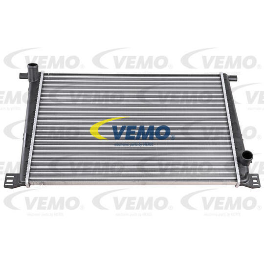 V20-60-0038 - Radiator, engine cooling 