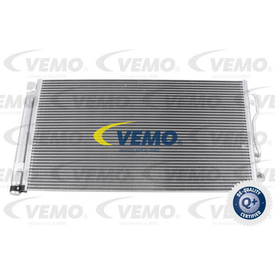 V20-62-1040 - Condenser, air conditioning 