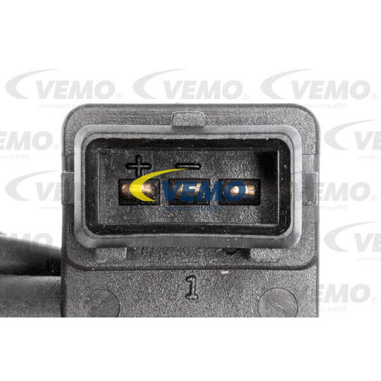 V20-72-0415 - RPM Sensor, engine management 
