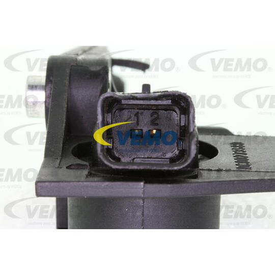 V22-72-0031 - RPM Sensor, engine management 