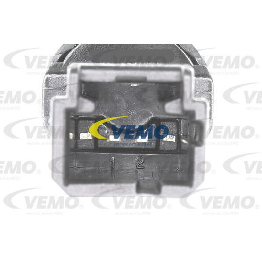 V22-73-0002 - Brake Light Switch 