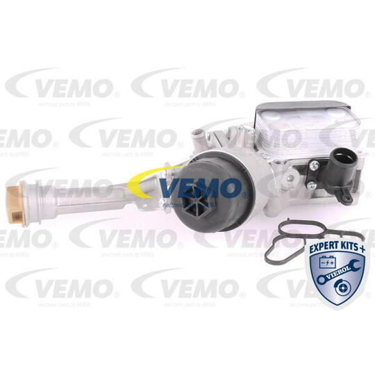V24-60-0009 - Oil Cooler, engine oil 