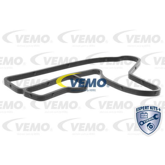 V24-60-0051 - Oil Cooler, engine oil 