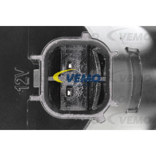 V25-08-0019 - Water Pump, window cleaning 