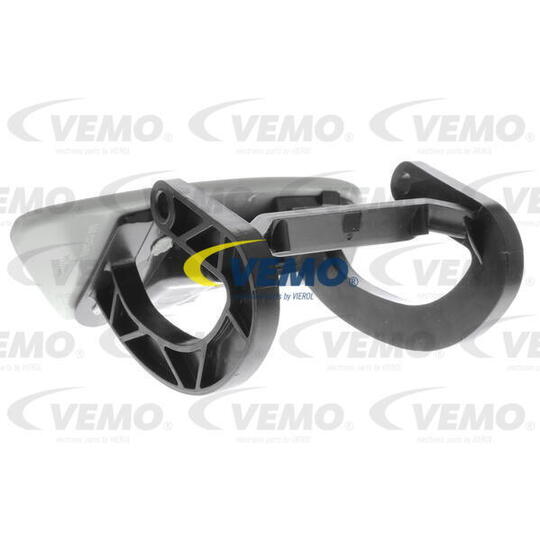 V30-08-0416 - Cover, bumper 