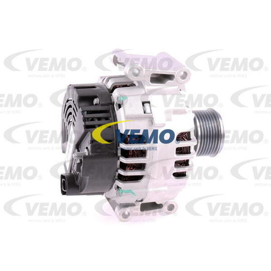 V30-13-50011 - Alternator 