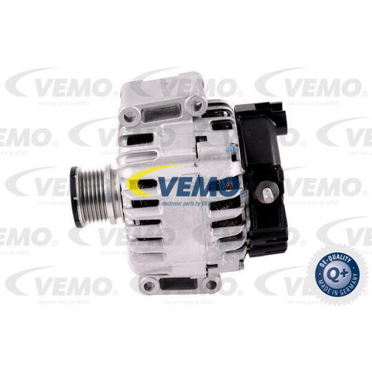 V30-13-50018 - Alternator 