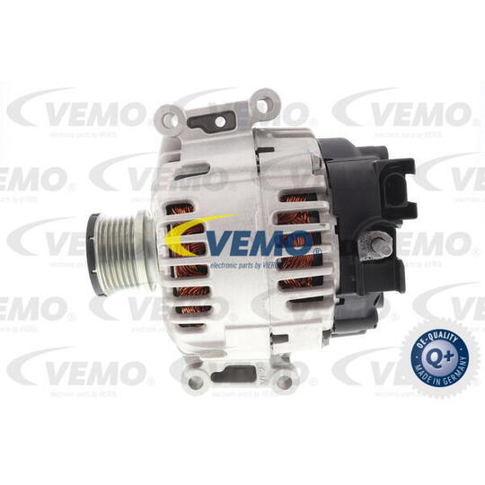 V30-13-50039 - Alternator 