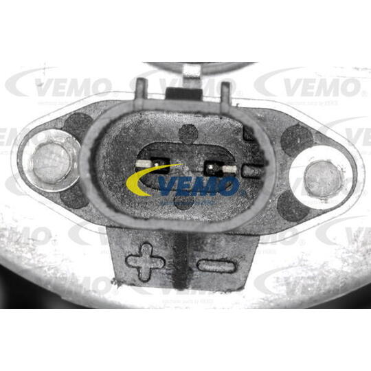 V30-16-0008 - Additional Water Pump 