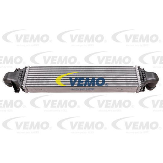 V30-60-1343 - Intercooler, charger 