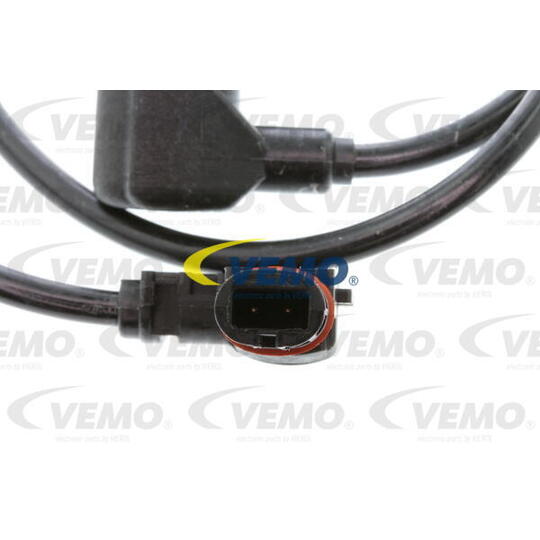 V30-72-0129 - Sensor, wheel speed 