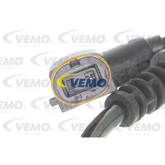 V30-72-0771 - Sensor, wheel speed 