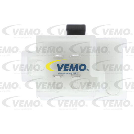 V30-73-0070 - Brake Light Switch 