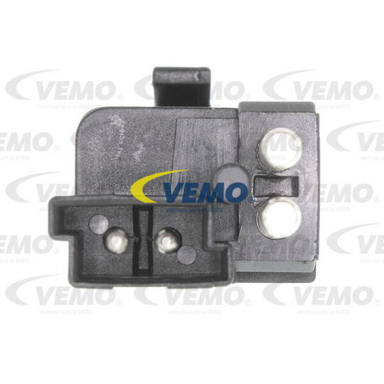 V30-73-0081 - Brake Light Switch 
