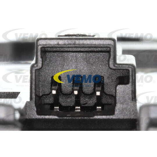 V30-73-0244 - Switch, window regulator 