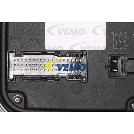 V30-73-0329 - Control Unit, lights 