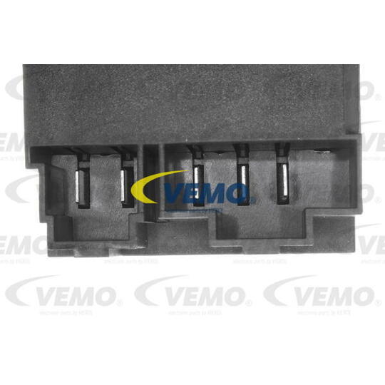 V33-79-0004 - Regulator, passenger compartment fan 