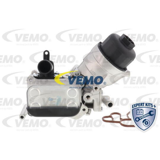 V40-60-2111 - Oil Cooler, engine oil 