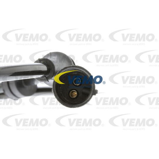 V40-72-0469 - Sensor, wheel speed 