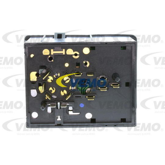 V40-73-0027 - Switch, headlight 
