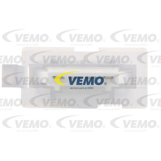 V40-79-0006 - Regulator, passenger compartment fan 