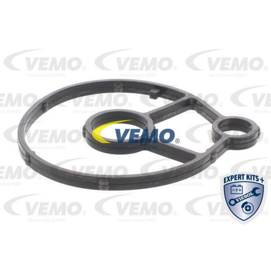 V42-60-0010 - Oil Cooler, engine oil 