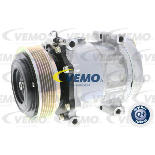 V46-15-0022 - Compressor, air conditioning 