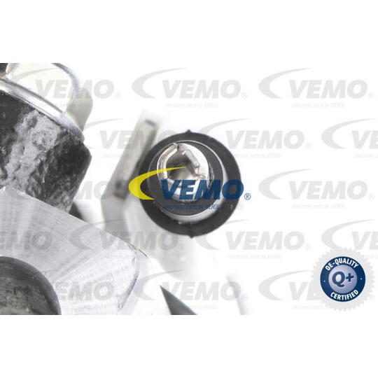 V46-15-0022 - Compressor, air conditioning 