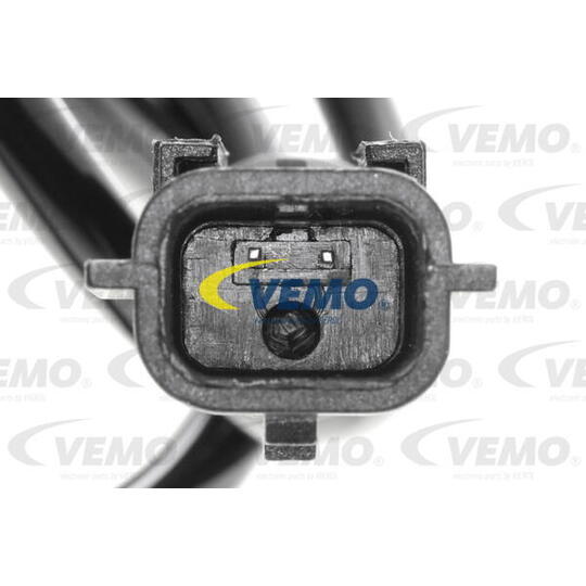 V46-72-0095 - Sensor, wheel speed 