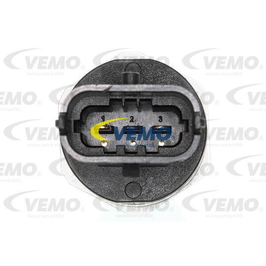 V46-72-0186 - Sensor, fuel pressure 