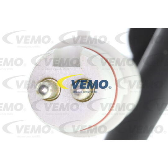 V46-72-0190 - Sensor, wheel speed 