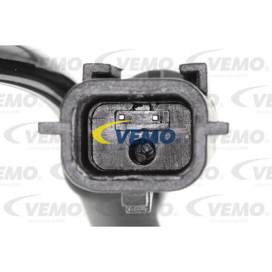 V46-72-0240 - Sensor, wheel speed 